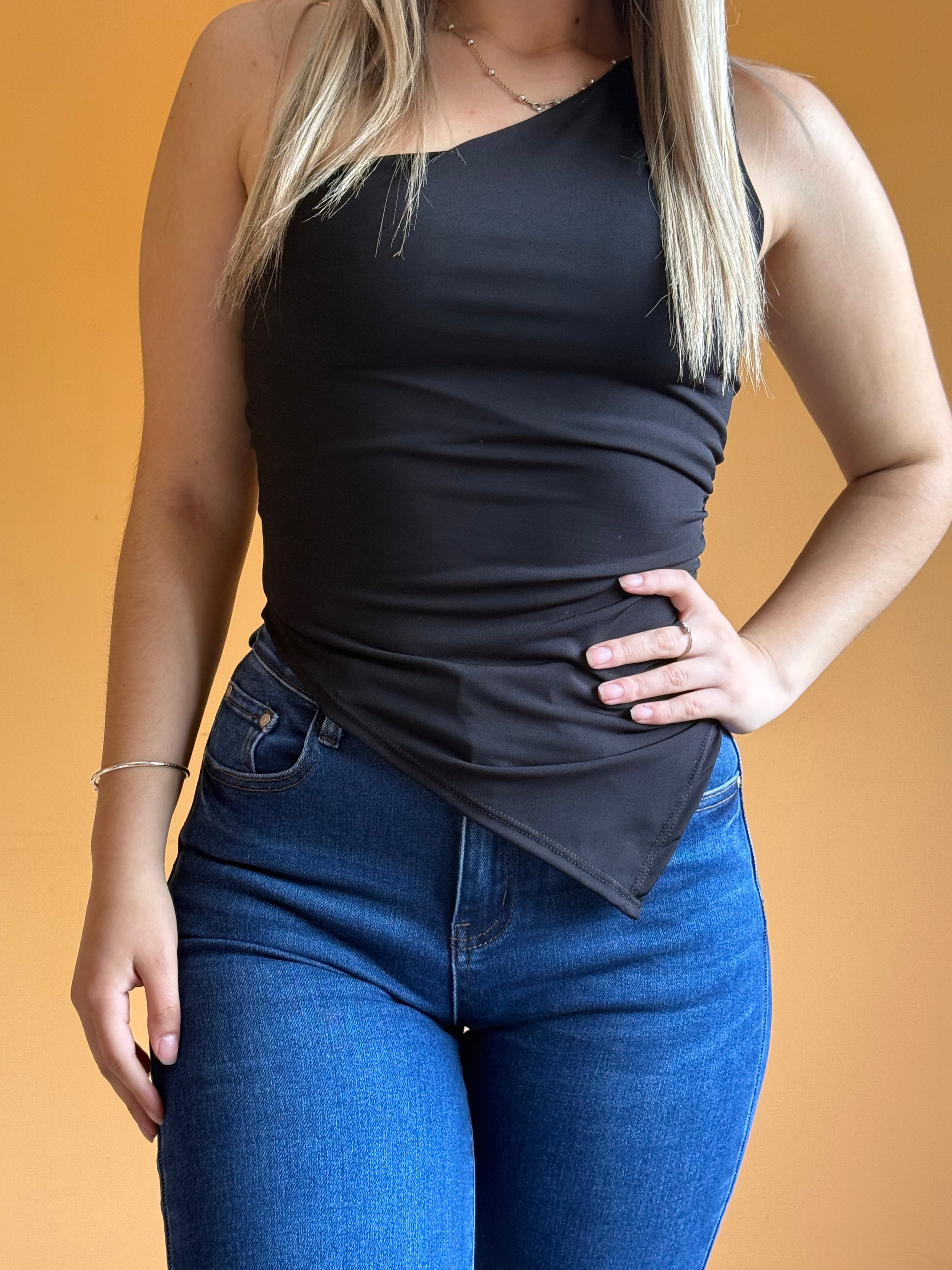 POLERA PUNTA 💖