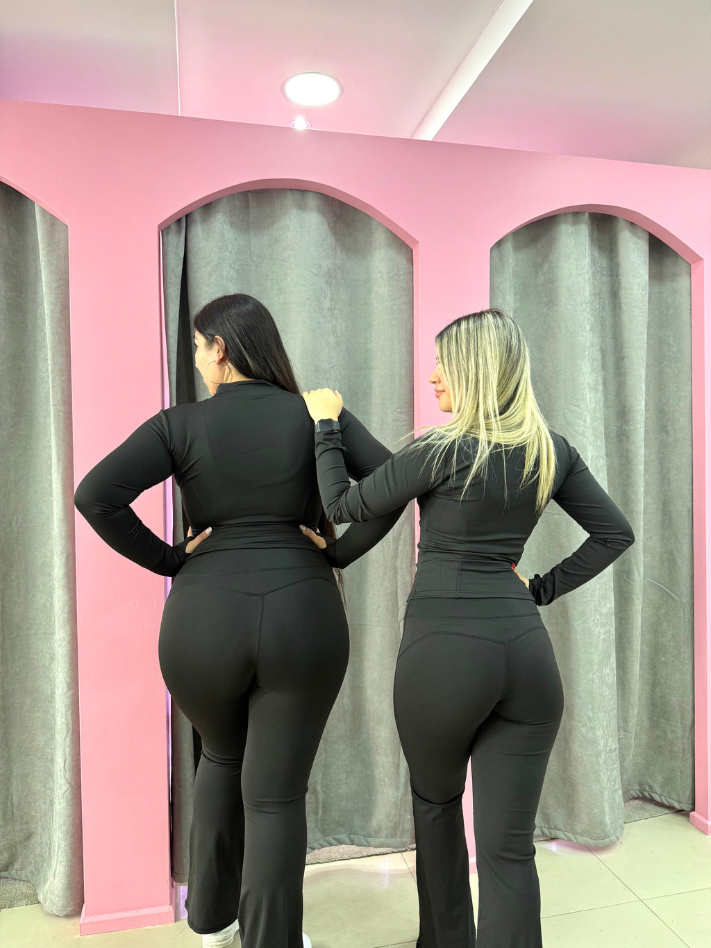 CONJUNTO DEPORTIVO NEGRO