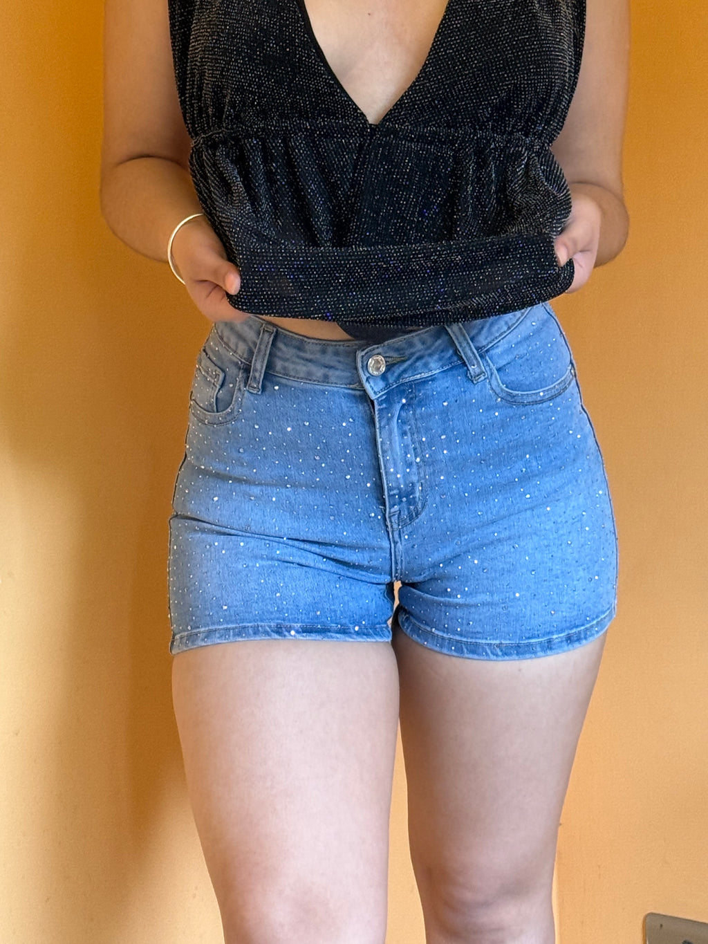 SHORT BRILLOS